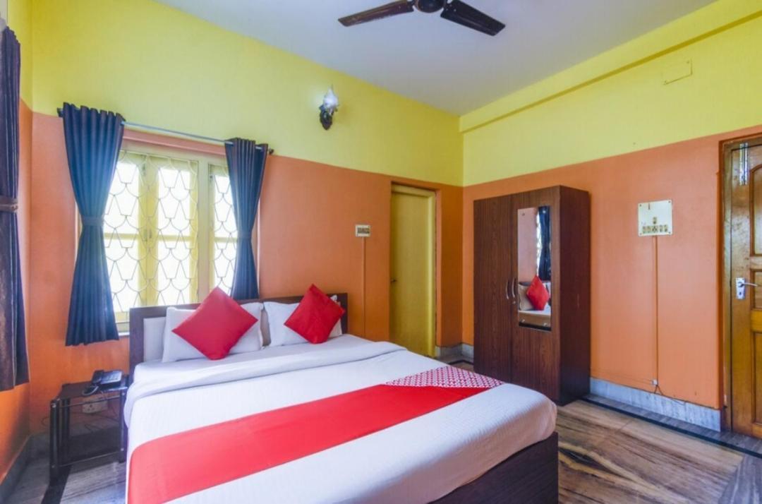 Hotel Orient Residency Калькутта Экстерьер фото